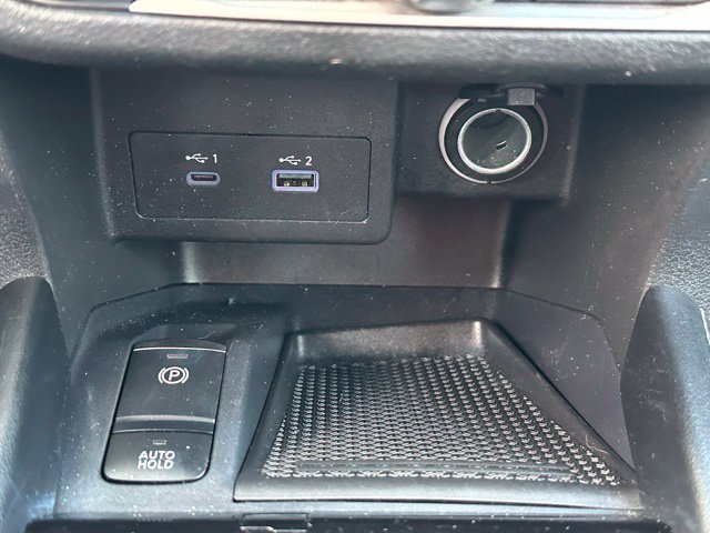 Used 2023 Nissan Kicks SV w/ Interior Electronics Package FWD image 34