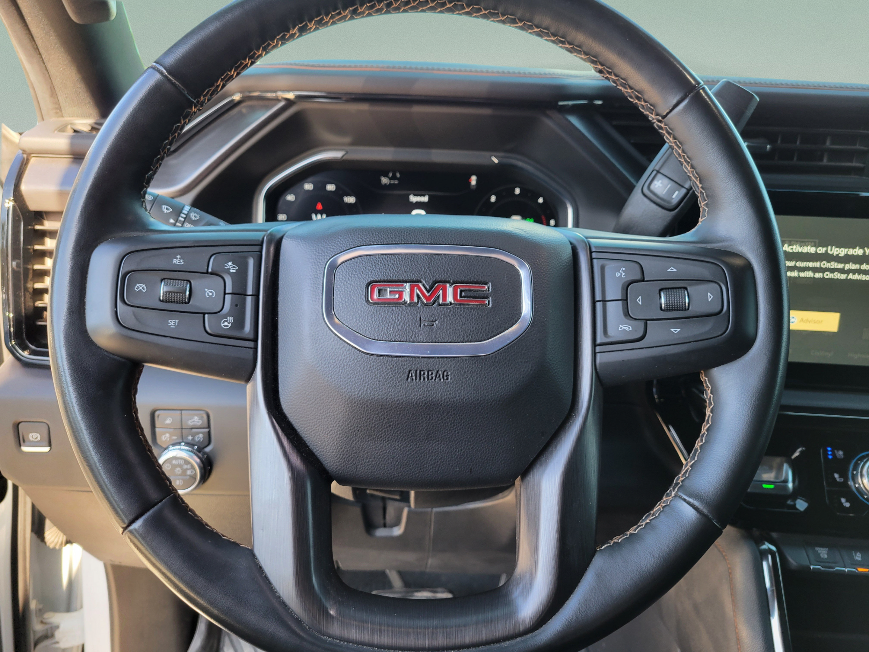 Used 2024 GMC Sierra 3500 AT4 w/ AT4 Premium Plus Package AWD/4WD image 16