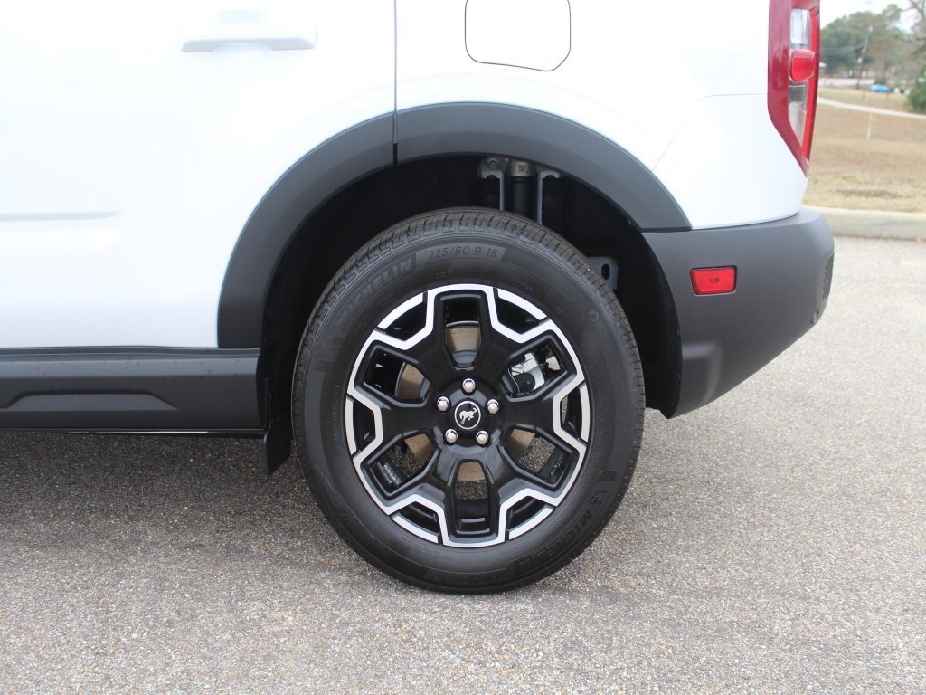 New 2025 Ford Bronco Sport Outer Banks w/ Outer Banks Tech Package+ image 21