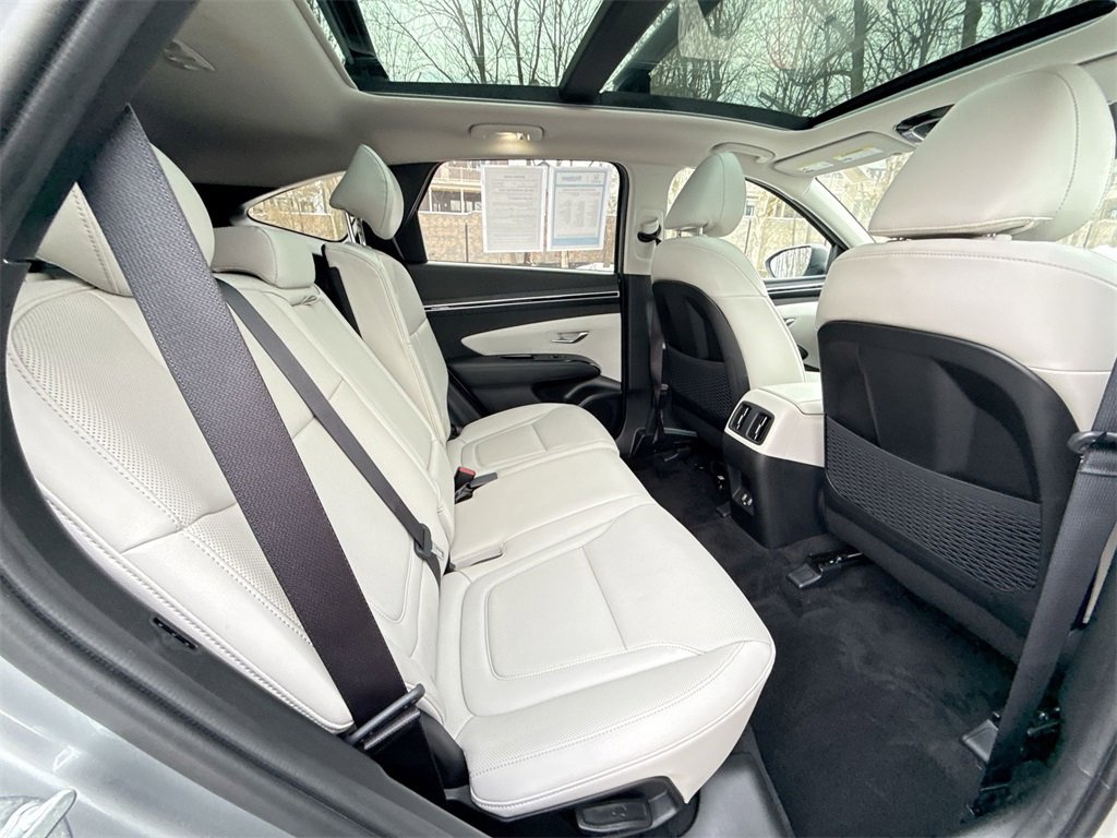 Used 2023 Hyundai Tucson Limited image 23