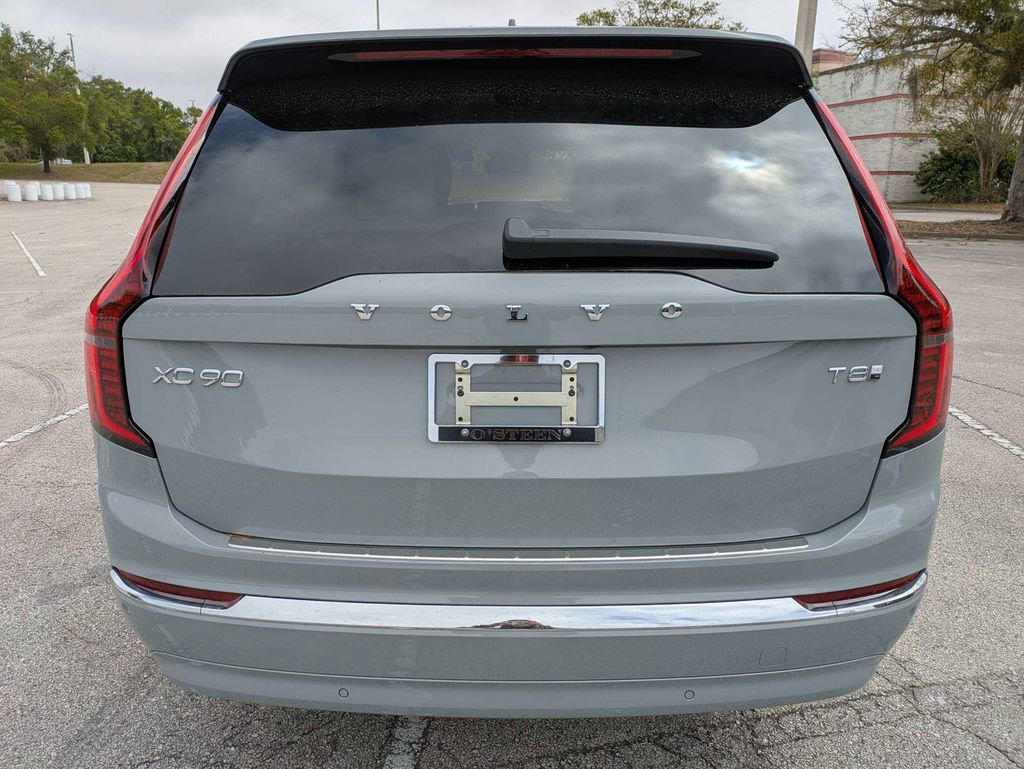 New 2026 Volvo XC90 T8 Ultra w/ Lounge Package image 5