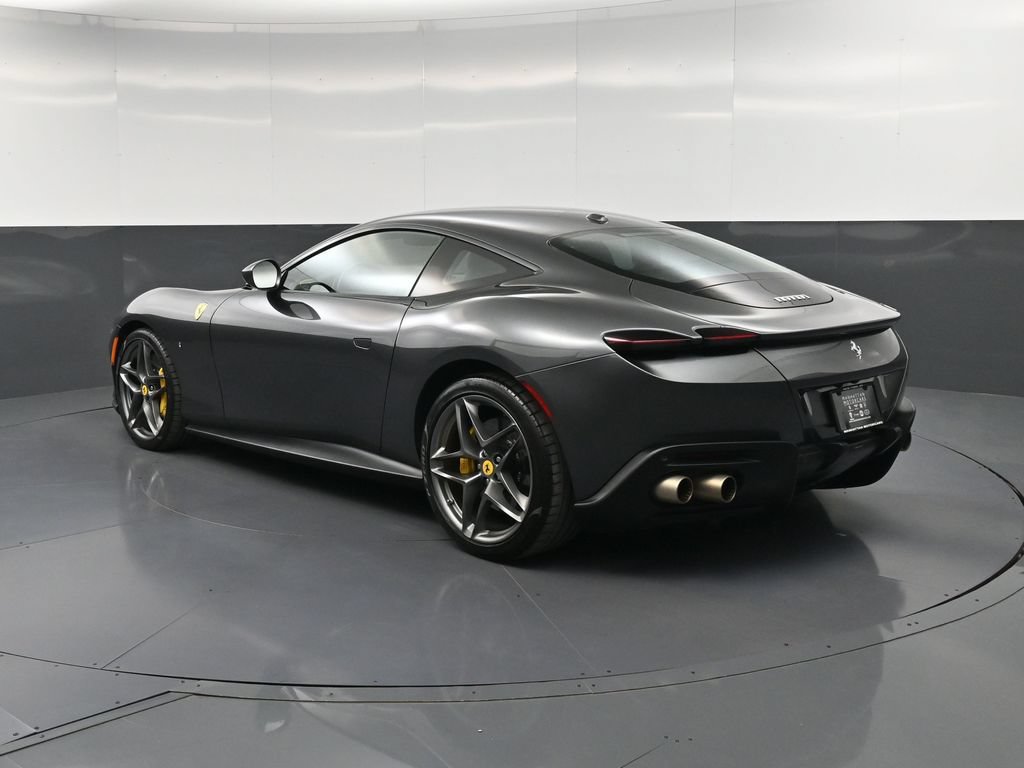 Used 2022 Ferrari Roma RWD image 3