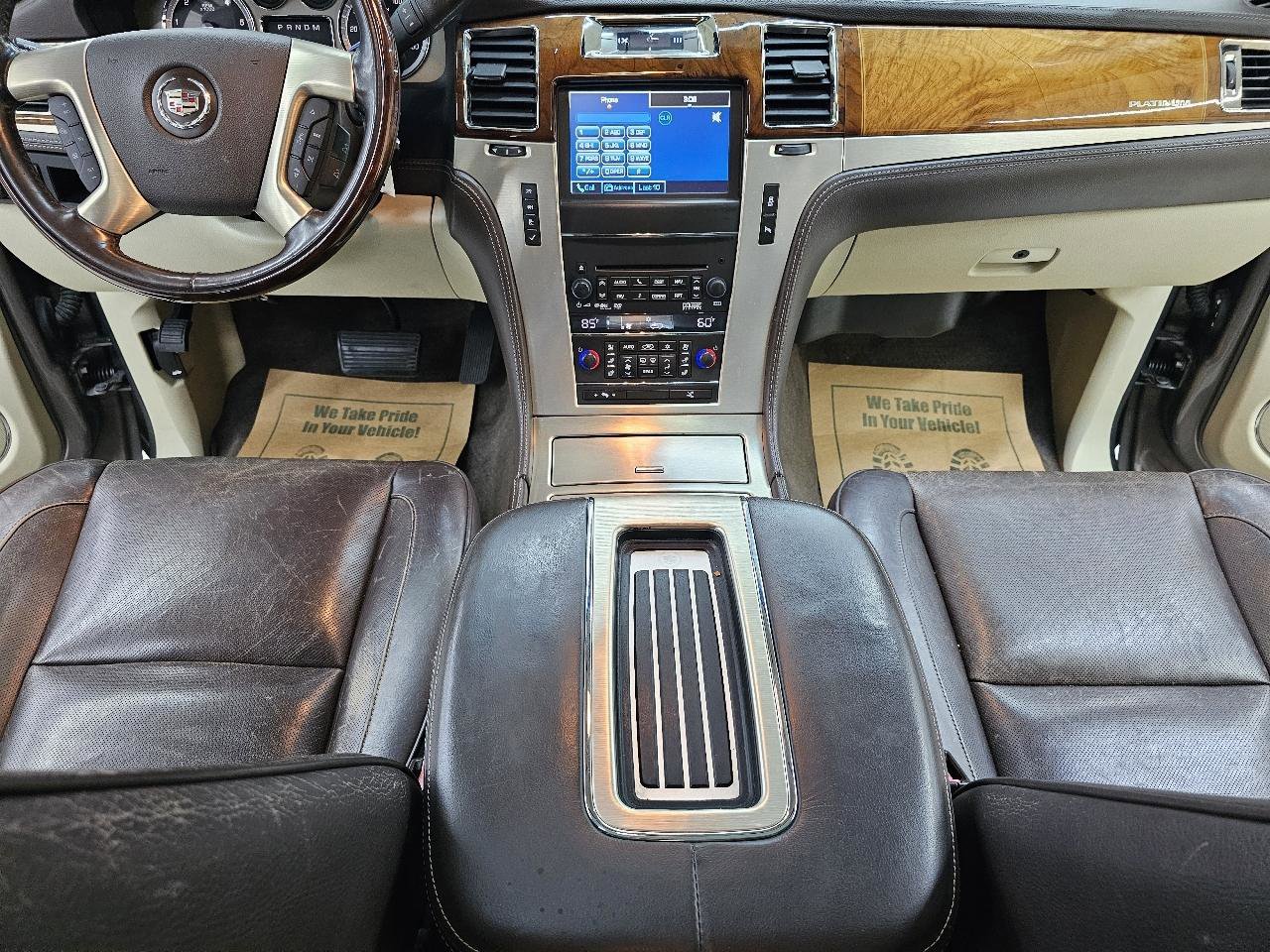 Used 2014 Cadillac Escalade Platinum AWD/4WD image 29