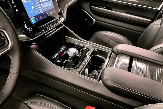 Used 2022 Jeep Wagoneer Series II image 17