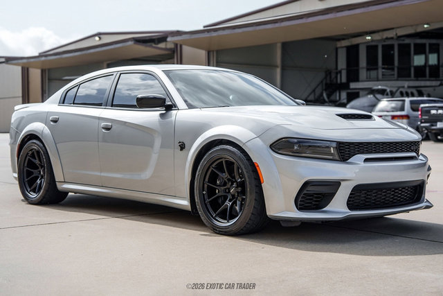 Used 2023 Dodge Charger SRT Hellcat w/ Harman/Kardon Audio Group RWD image 12