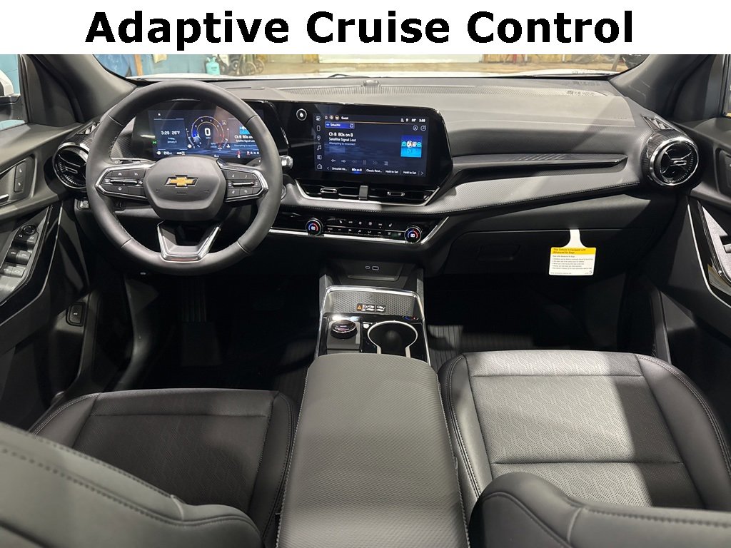 New 2026 Chevrolet Equinox LT w/ Convenience Package II image 2