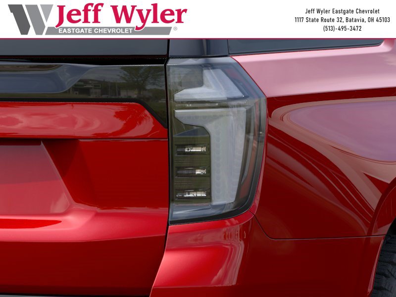 New 2026 Chevrolet Suburban Z71 w/ Z71 Off-Road Package AWD/4WD image 12