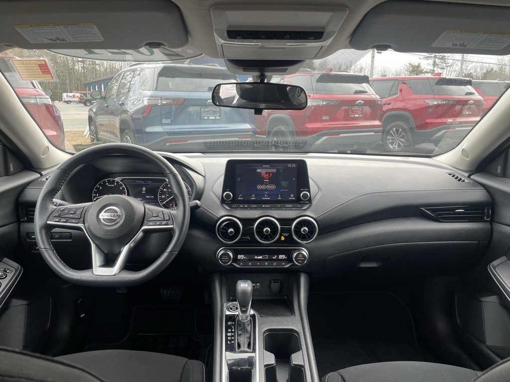 Used 2021 Nissan Sentra SV image 11