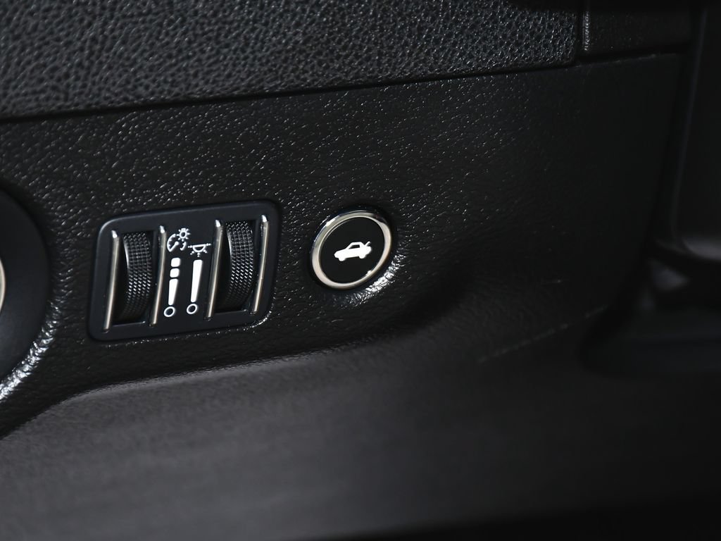 Used 2023 Chrysler 300 Touring L w/ Comfort Group AWD/4WD image 61