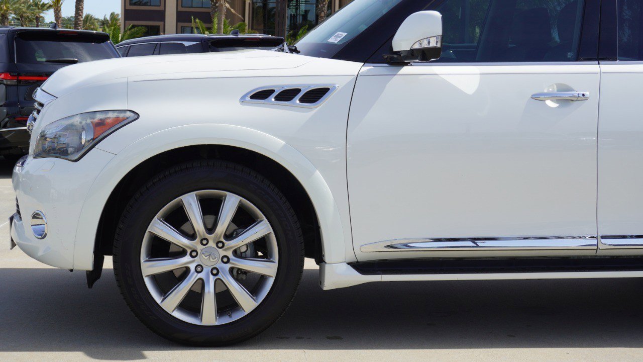 Used 2012 INFINITI QX56 2WD w/ Deluxe Touring Pkg image 10