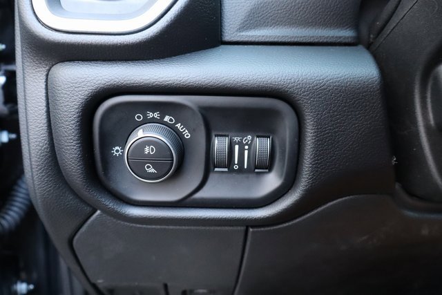 Used 2025 RAM 2500 Laramie w/ Sport Appearance Package image 15