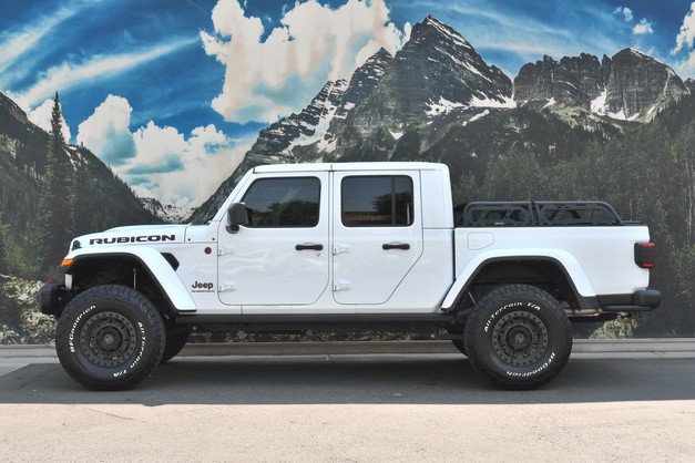 Used 2023 Jeep Gladiator Rubicon w/ LED Lighting Group AWD/4WD image 7