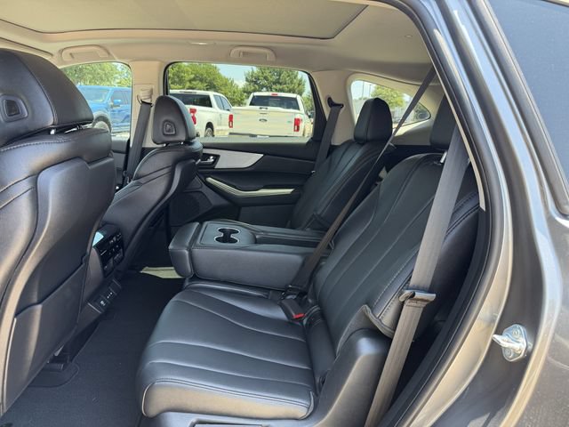 Used 2025 Acura MDX FWD image 27