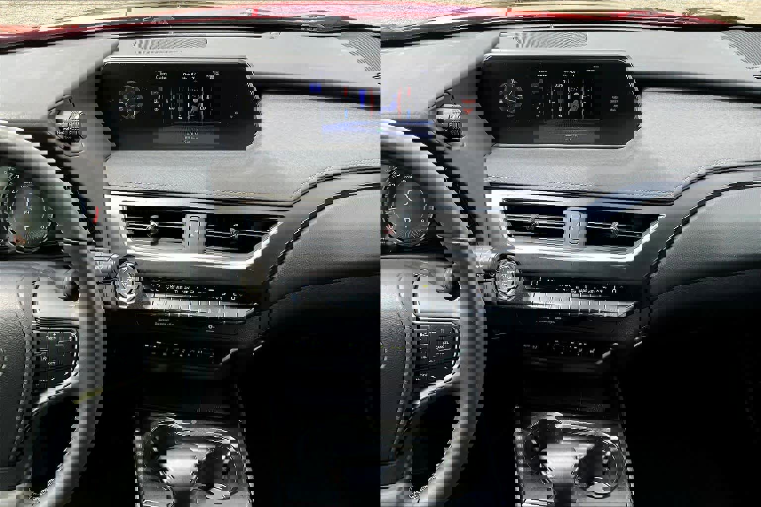 Used 2020 Lexus UX 200 w/ Premium Package image 7