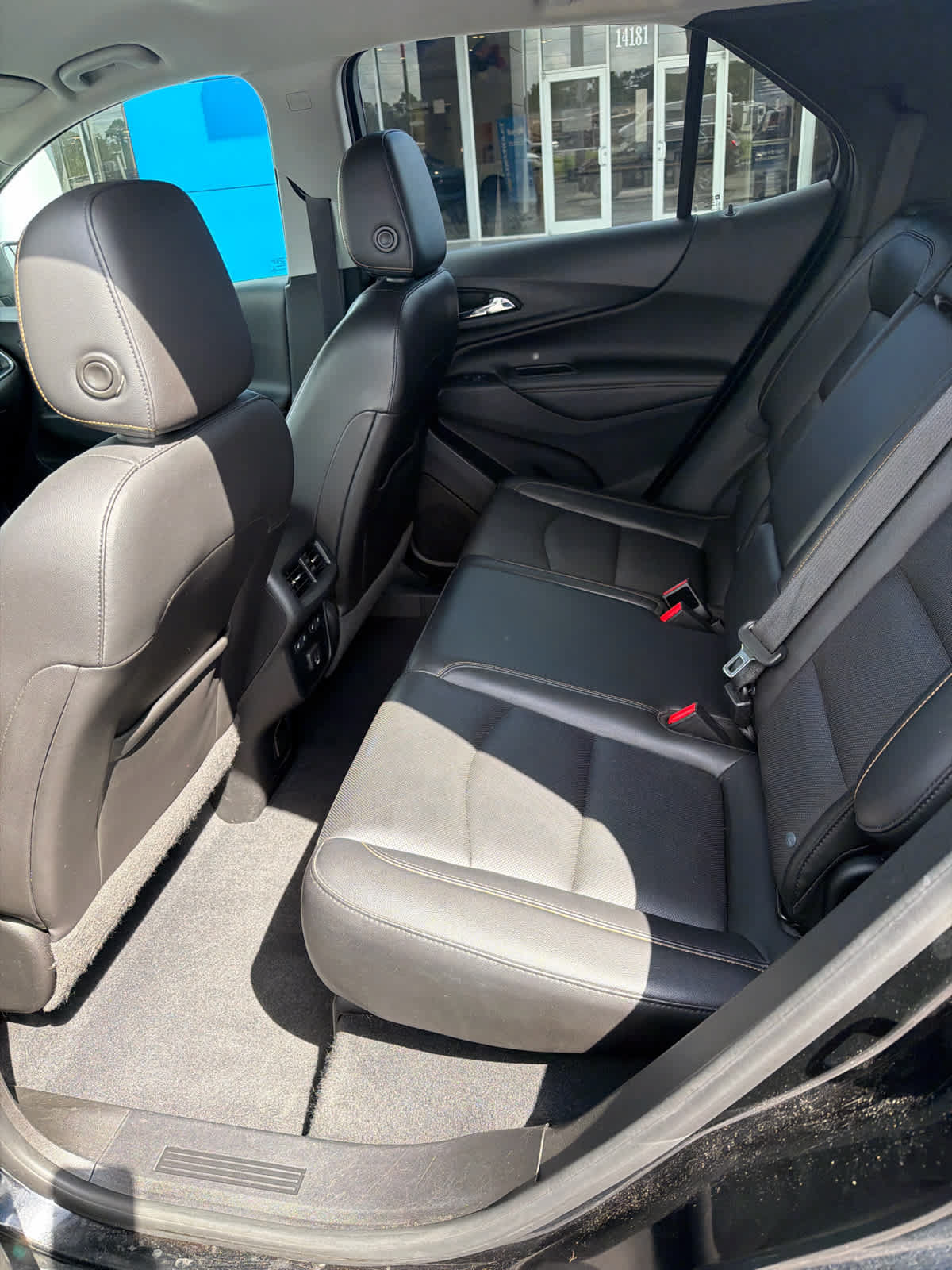 Used 2020 Chevrolet Equinox Premier FWD image 14