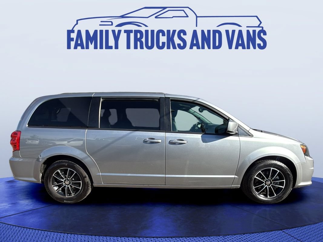 Used 2018 Dodge Grand Caravan GT FWD image 6