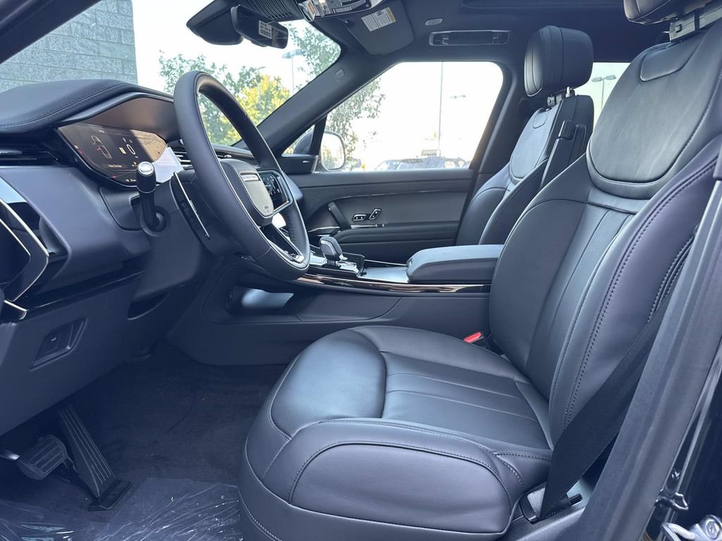 New 2026 Land Rover Range Rover Sport SE AWD/4WD image 19