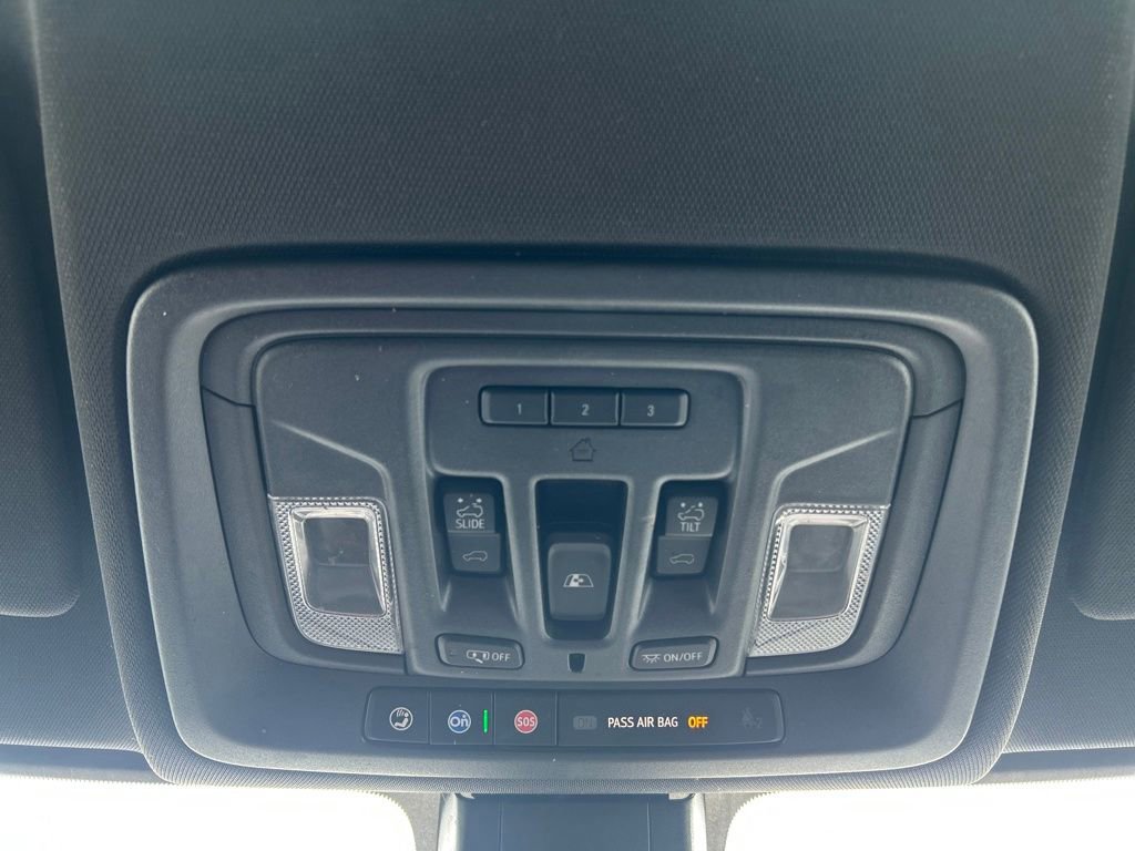 Used 2021 Chevrolet Silverado 2500 High Country w/ Technology Package image 32