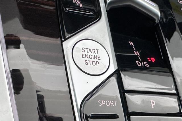 New 2026 BMW X5 xDrive40i w/ Premium Package AWD/4WD image 18