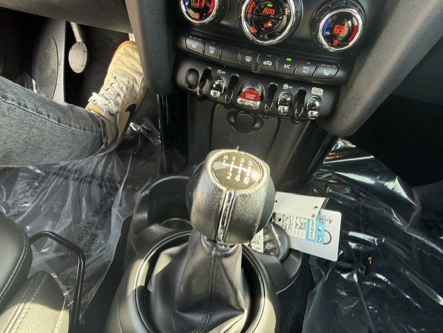 Used 2022 MINI Cooper S w/ Premium Package FWD image 25