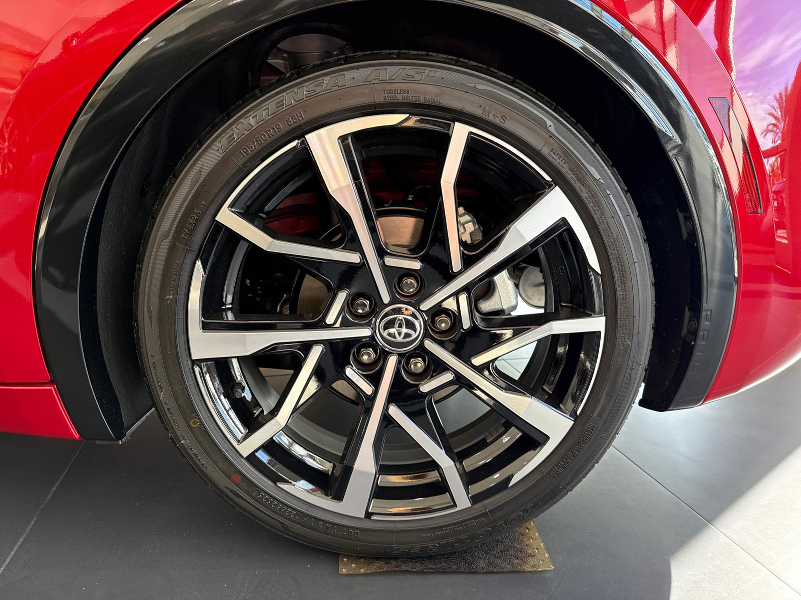 New 2026 Toyota Prius Plug-In Hybrid image 12