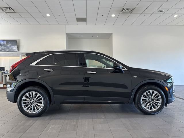 Certified 2024 Cadillac XT4 Premium Luxury FWD image 8