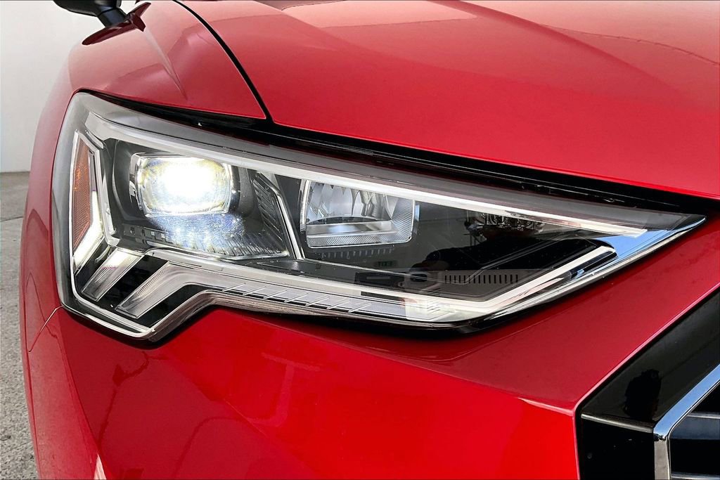 Used 2025 Audi Q3 2.0T Premium Plus image 37