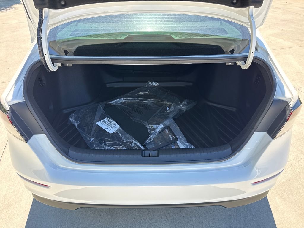 Certified 2025 Honda Accord SE image 32