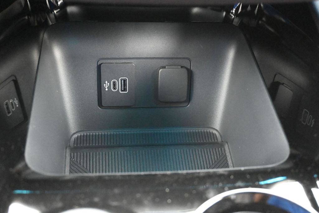 New 2026 Ford Explorer Platinum AWD/4WD image 14