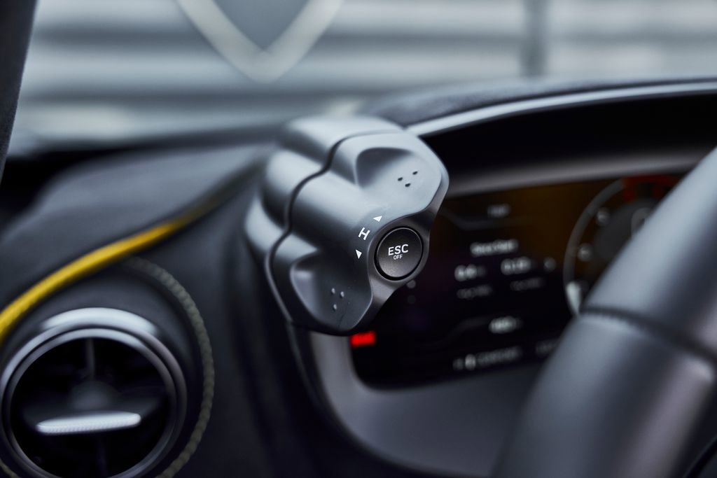 Used 2026 McLaren 750S Spider image 61