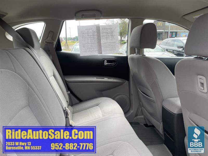 Used 2012 Nissan Rogue S AWD/4WD image 16