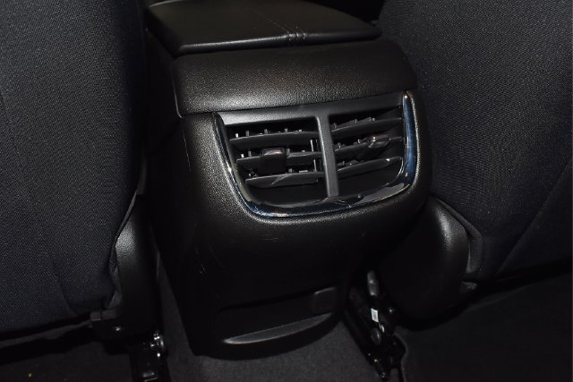Used 2024 Chevrolet Malibu LT FWD image 19