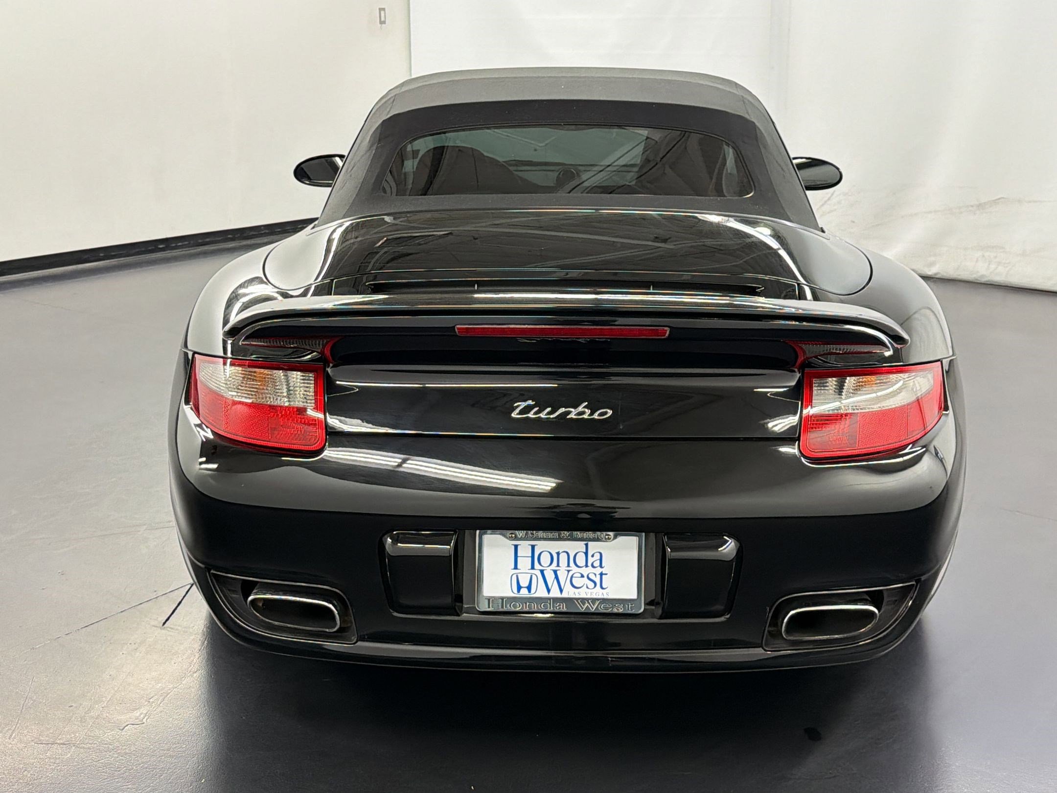 Used 2008 Porsche 911 Turbo AWD/4WD image 10