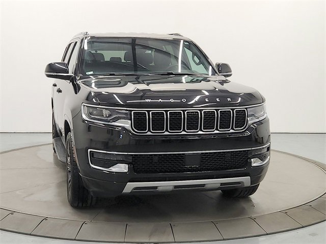 Used 2024 Jeep Wagoneer Series II w/ Flexible Seating Group image 2