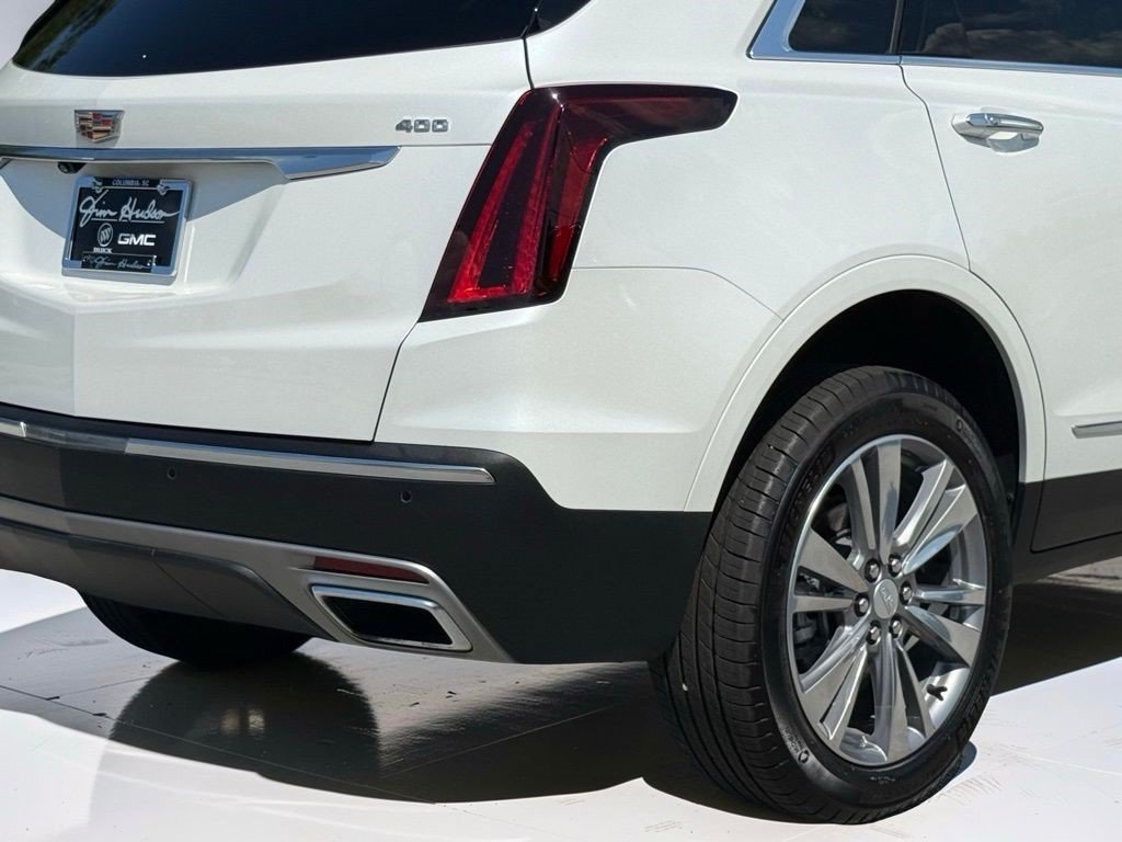 Certified 2025 Cadillac XT5 Premium Luxury AWD/4WD image 16