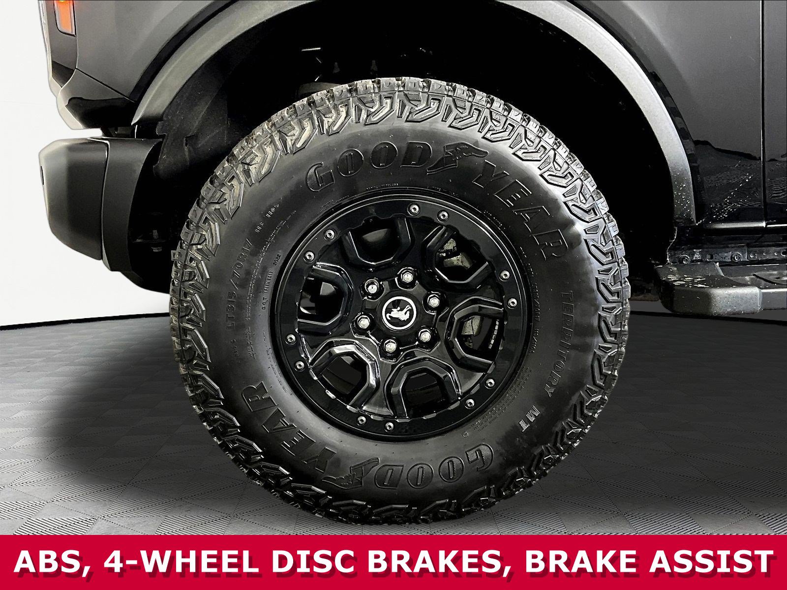Used 2023 Ford Bronco Wildtrak AWD/4WD image 28