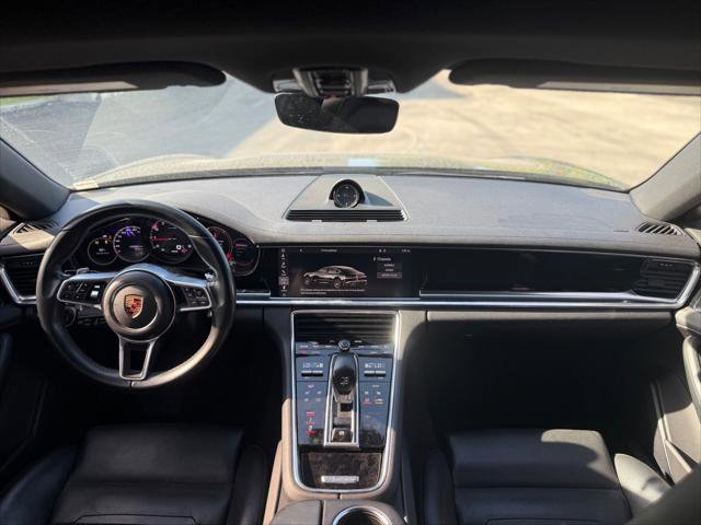 Used 2018 Porsche Panamera 4 w/ Premium Package AWD/4WD image 24