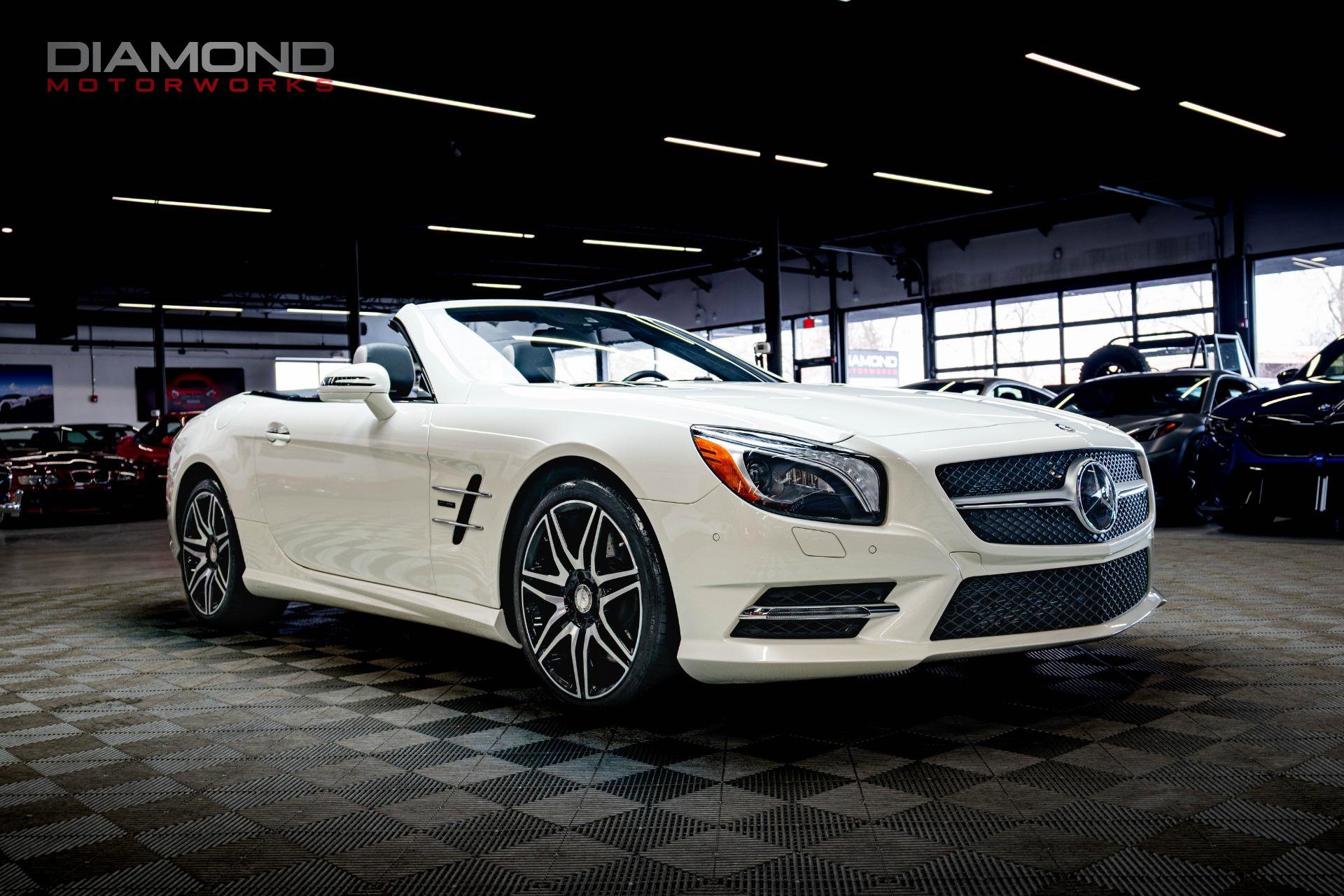 Used 2015 Mercedes-Benz SL 550 image 32