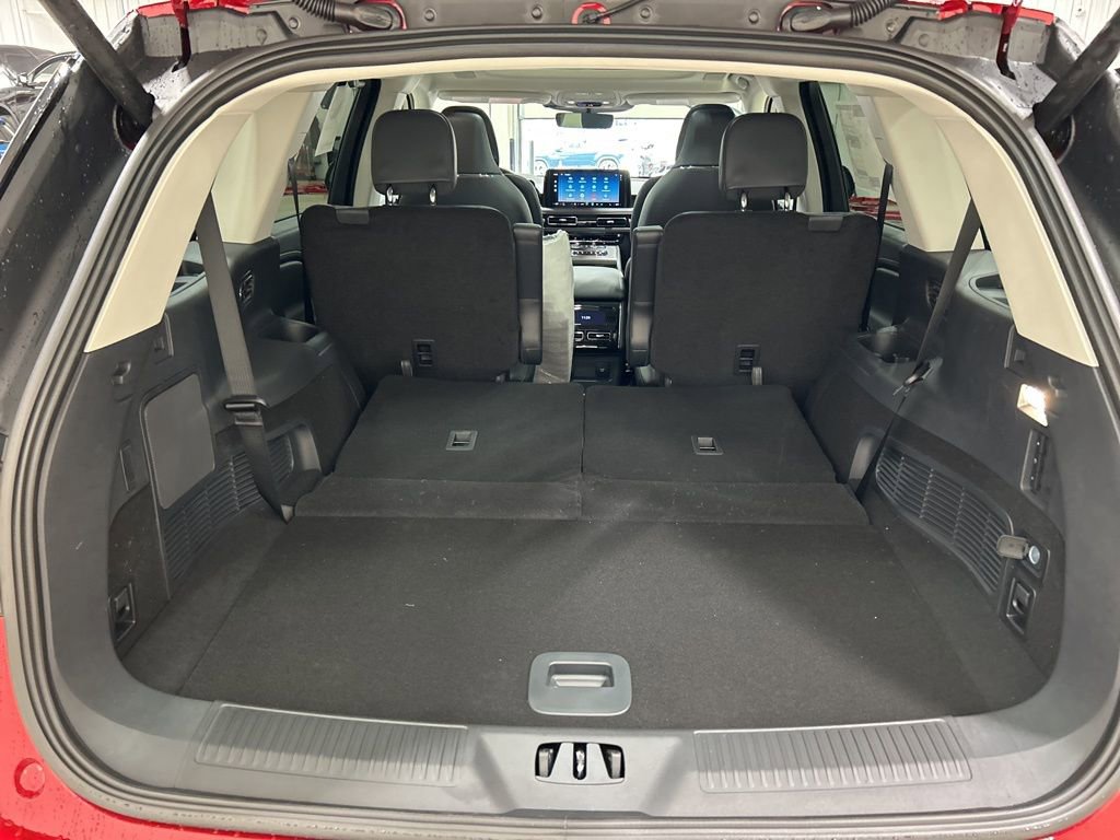 New 2026 Lincoln Aviator Reserve image 32