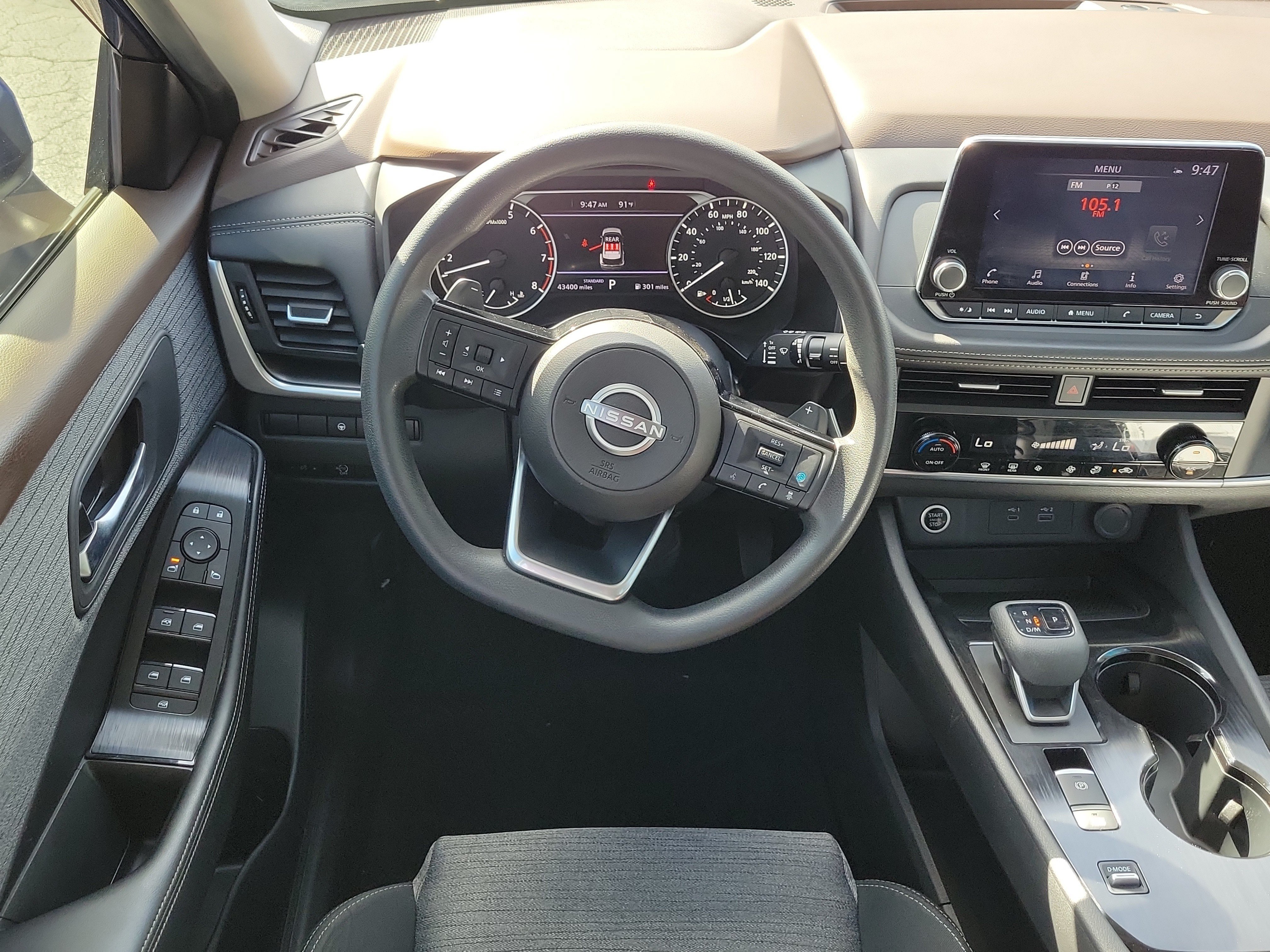 Used 2023 Nissan Rogue SV FWD image 15