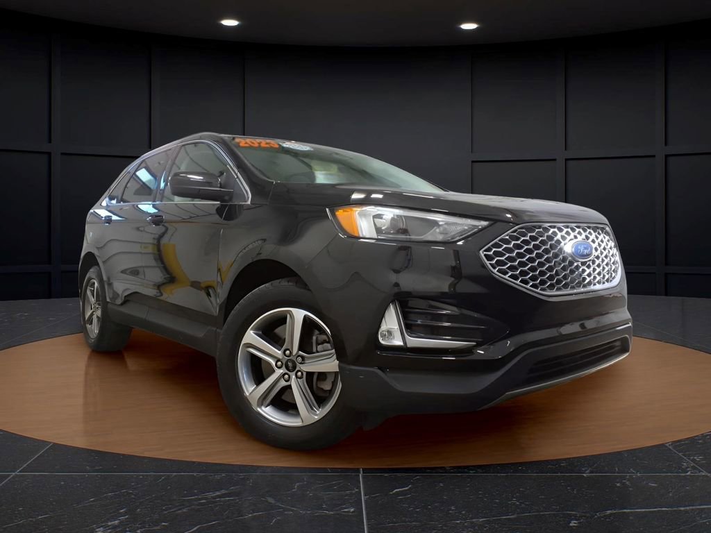 Certified 2023 Ford Edge SEL w/ Convenience Package AWD/4WD image 1