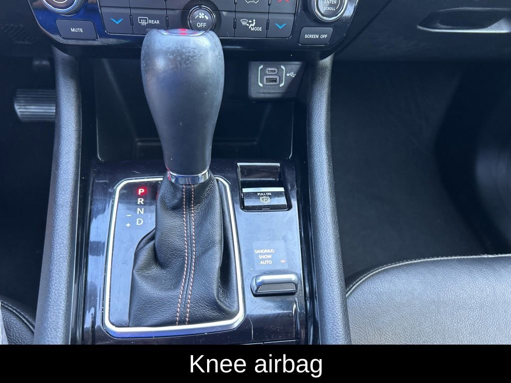 Certified 2022 Jeep Compass Limited w/ Sun and Sound Group image 24