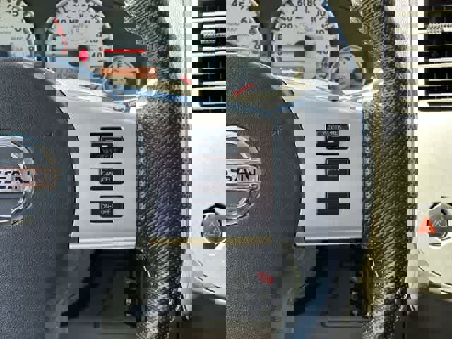 Used 2013 Nissan Xterra PRO-4X w/ Pro-4x Leather Pkg image 9