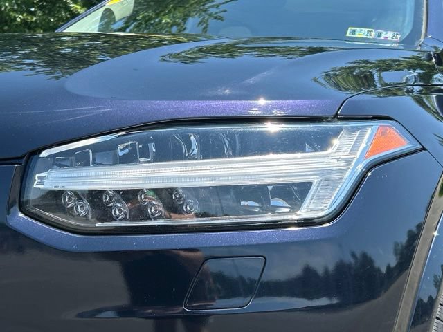 Used 2017 Volvo XC90 T6 Momentum w/ Convenience Package AWD/4WD image 9
