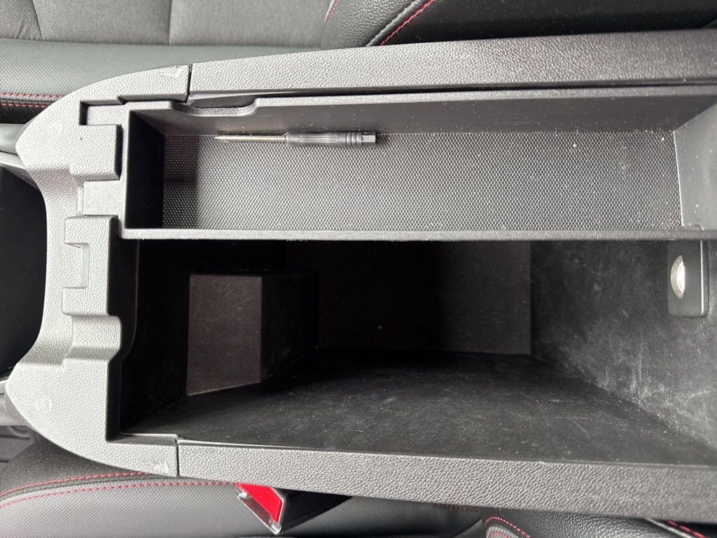 Used 2024 Chevrolet Equinox RS FWD image 26
