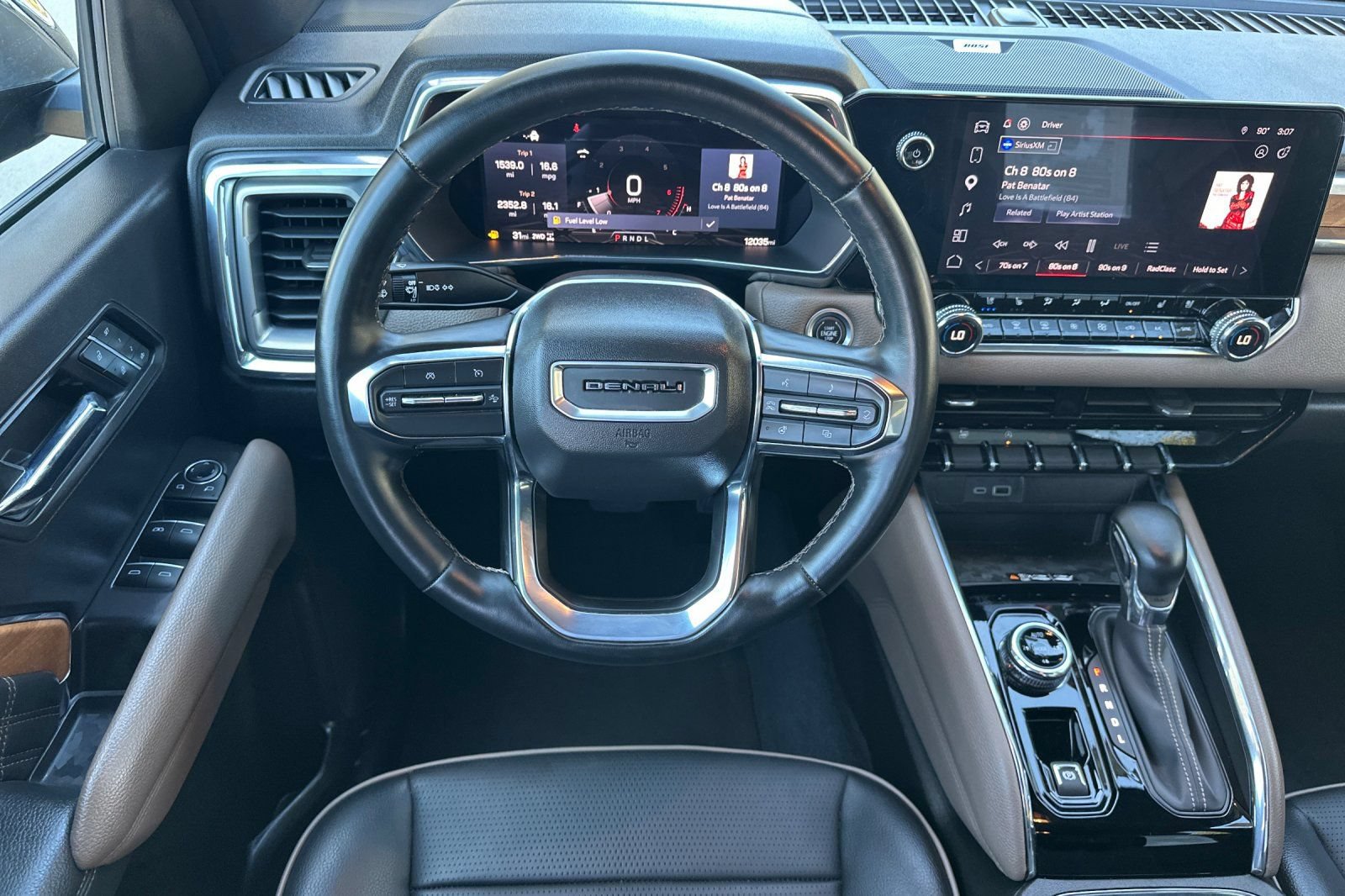 Used 2023 GMC Canyon Denali AWD/4WD image 14
