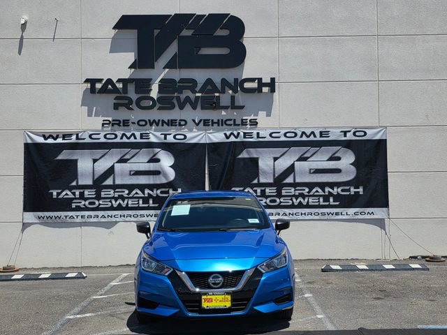 Used 2022 Nissan Versa S FWD image 3