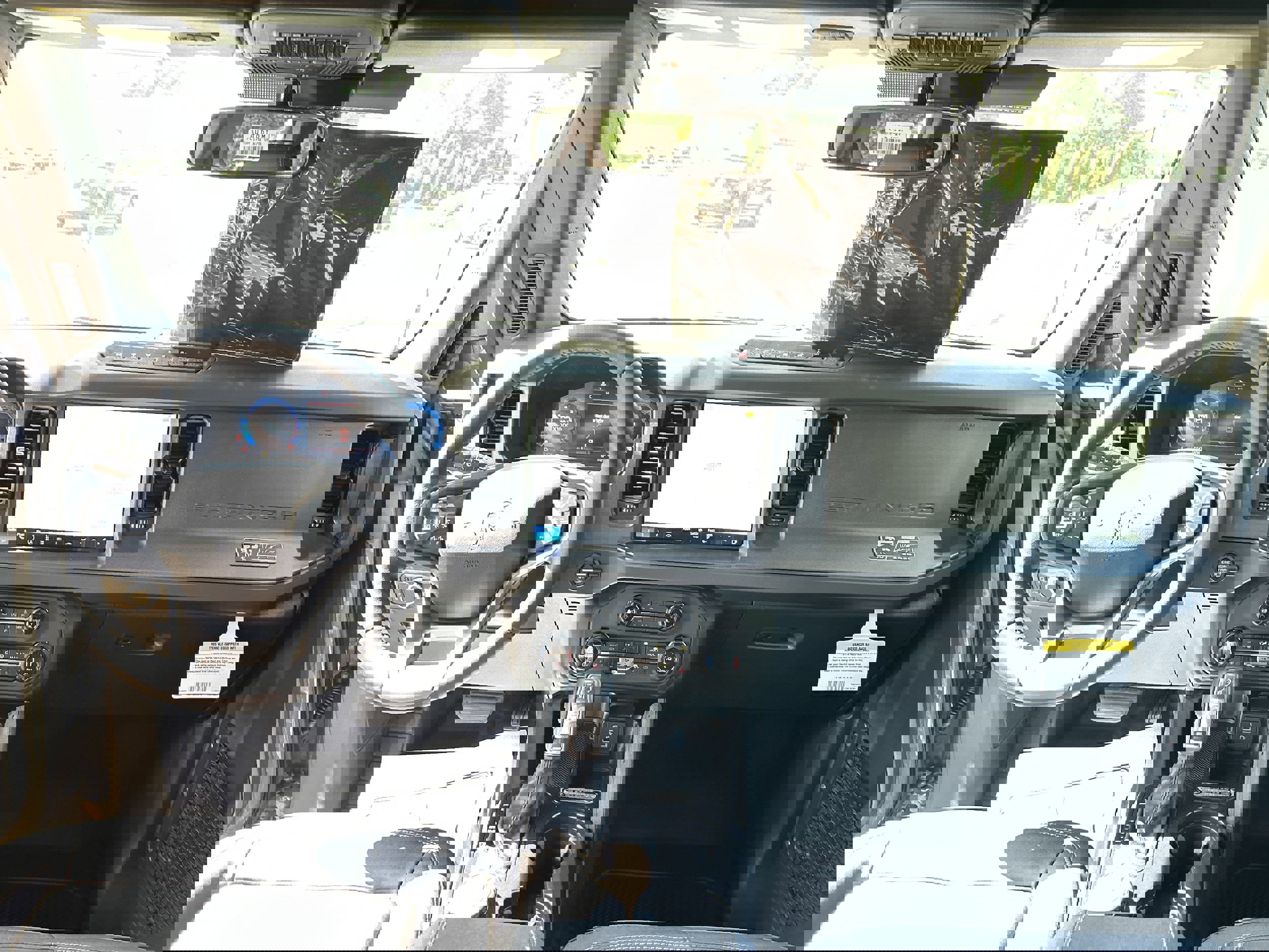 New 2025 Ford Bronco Badlands image 42