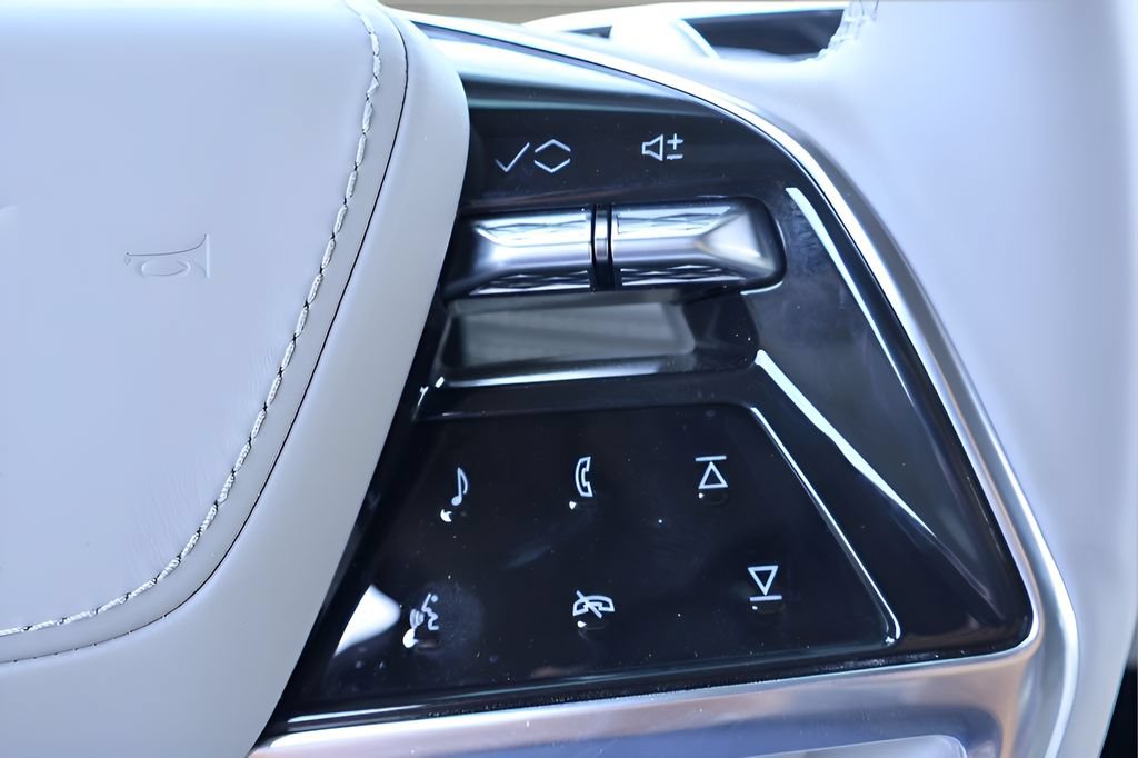 New 2026 Cadillac Escalade ESV Platinum Luxury AWD/4WD image 23