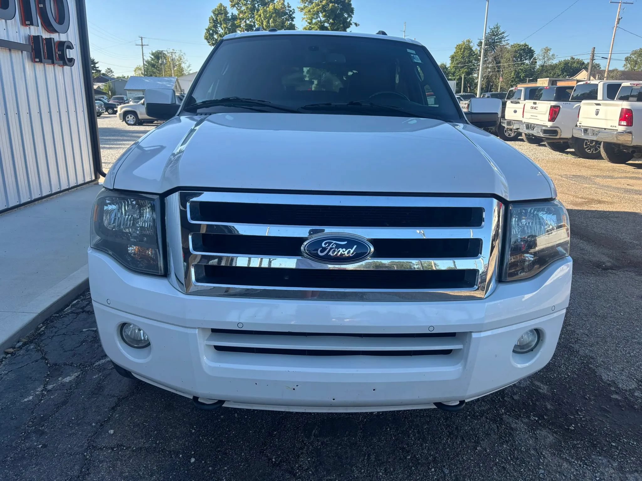 Used 2013 Ford Expedition Limited AWD/4WD image 12